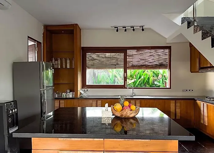 ホテル Enchanting Canggu 4*